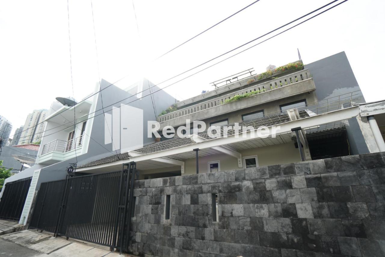 Tomang Gelong Guest House Syariah Mitra Reddoorz Jakarta Luaran gambar